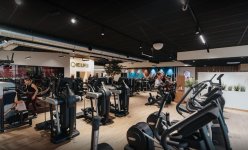 ONE FITNESS CLUB - Photo 5