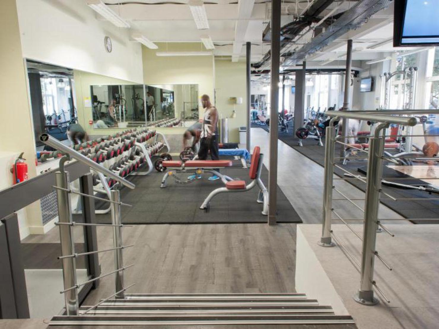 FITNESS PARK Montreuil 13 bis rue Du Colonel Raynal