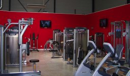 FITNESS HOUSE - Photo 3