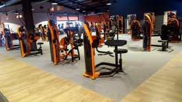 BASIC FIT - Photo 9