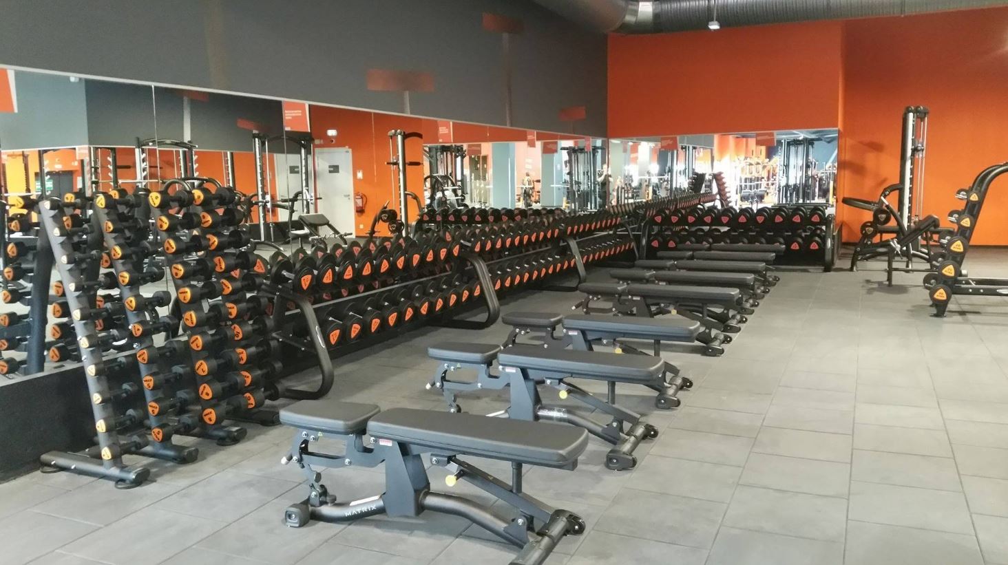 Basic Fit Grenoble Cours De La Liberation
