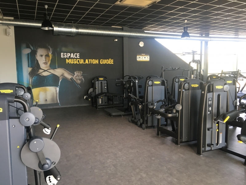 FITNESS PARK Évry 6 Rue Paul Claudel
