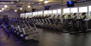 FITNESS PARK - Photo 3