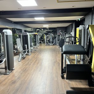 PURE FITNESS PREMIUM CLICHY CENTRE