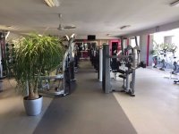 CALIFORNIA GYM - Photo 3