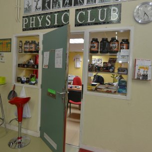 PHYSIC CLUB