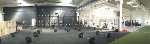 CROSSFIT RIVE DROITE - Photo 2