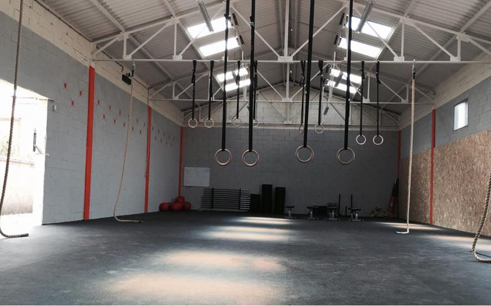 CROSSFIT POLYGONE - Pia