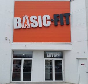 BASIC FIT