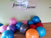 FEMMES EN FORME - Photo 1