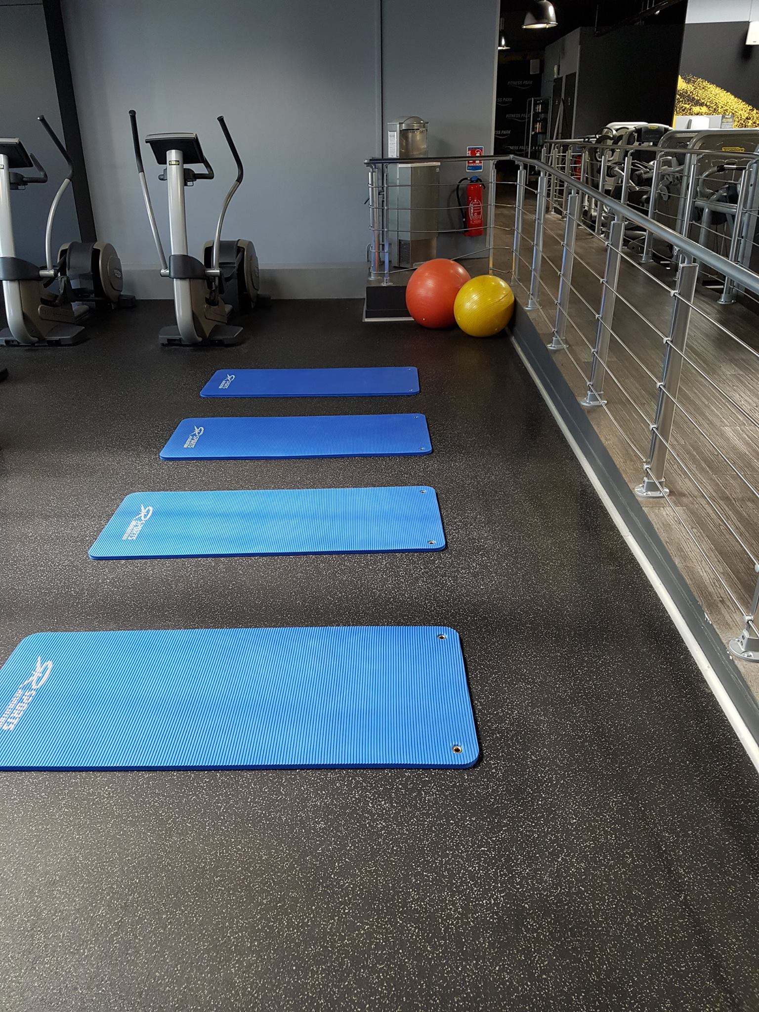 fitness park les clayes sous bois alpha park 1 90 avenue henri barbusse