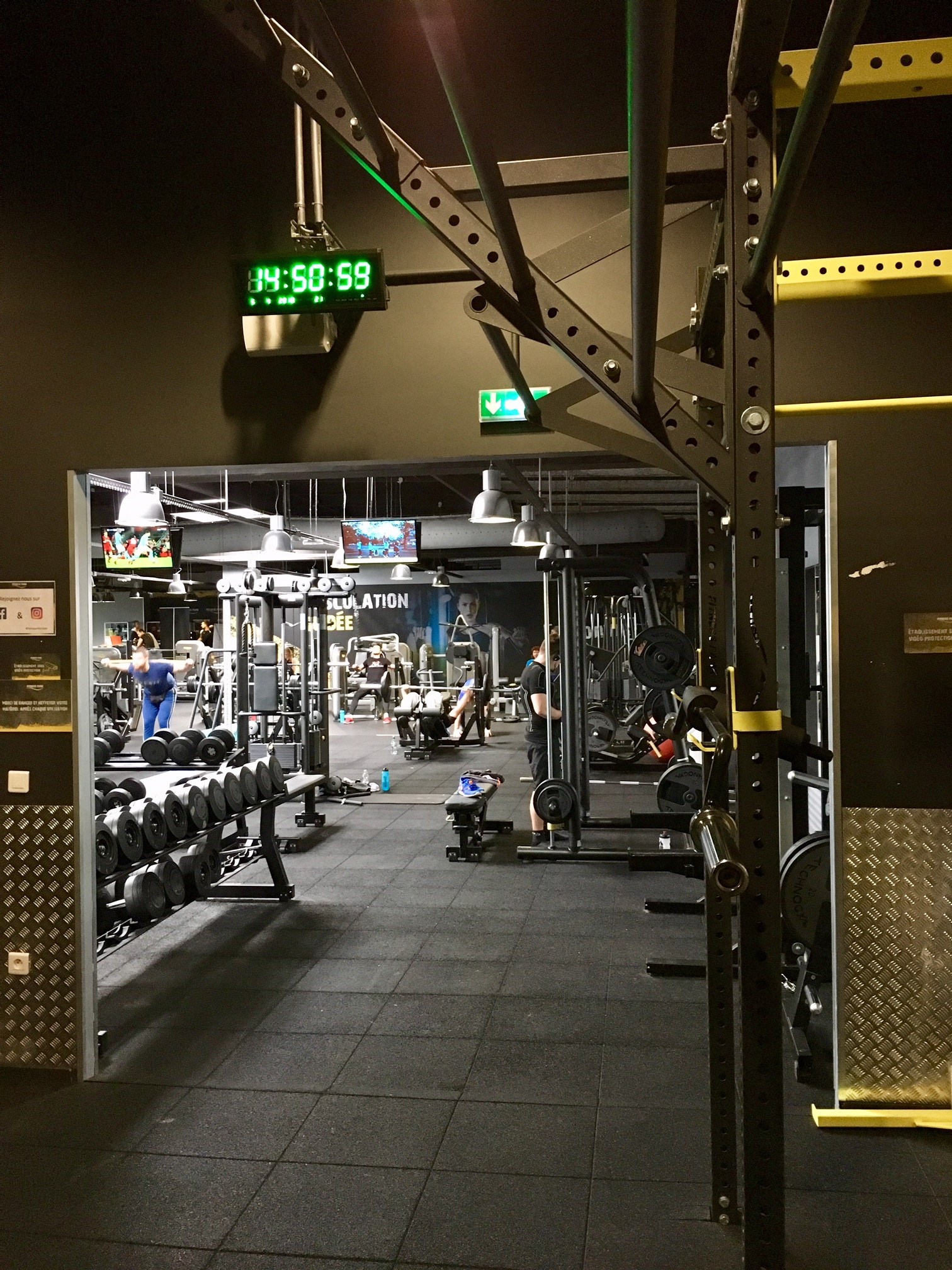 fitness park les clayes sous bois alpha park 1 90 avenue henri barbusse