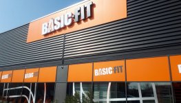 BASIC FIT - Photo 1