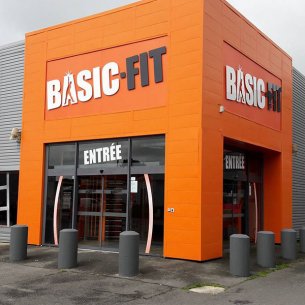 BASIC FIT