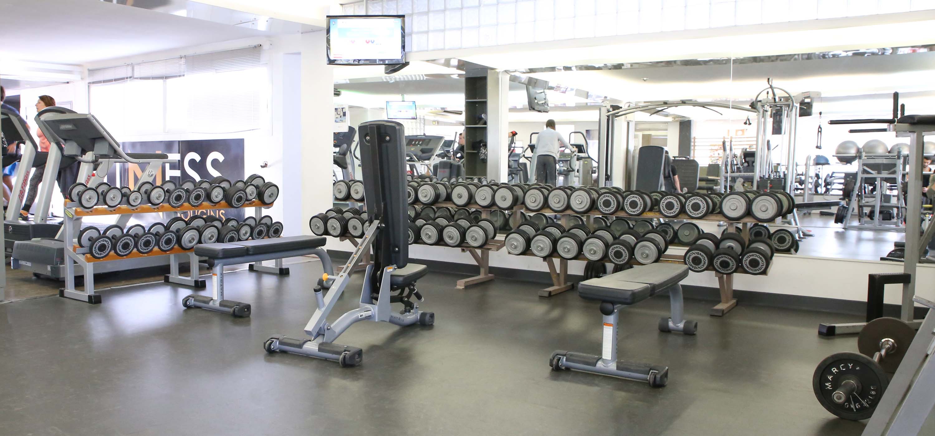 FITNESS CANNES MOUGINS Mougins 2146 Avenue du Maréchal Juin