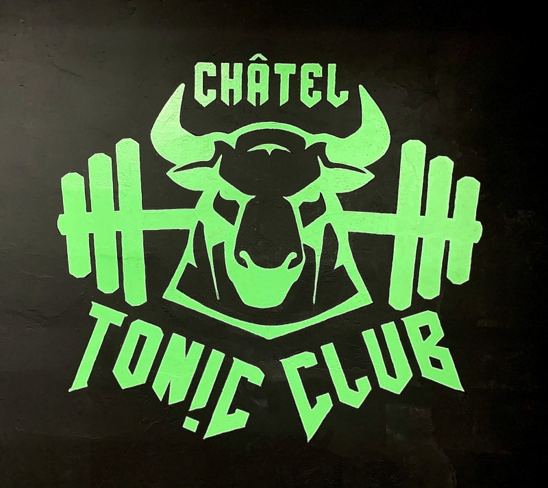 CHÂTEL TONIC CLUB